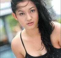 http://4.bp.blogspot.com/_jpAqQcAm8O8/S1ewFNSSSOI/AAAAAAAABB4/gRRuugsVv3c/s320/wanita+1.jpg
