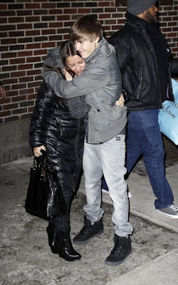 Justin Biebers on Justin Bieber Hugs His Mom Disney Star Universe