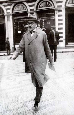 [FERNANDO+PESSOA+1[1].JPG]