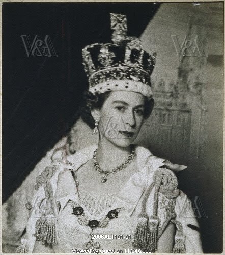 queen elizabeth ii crowning. queen elizabeth ii coronation