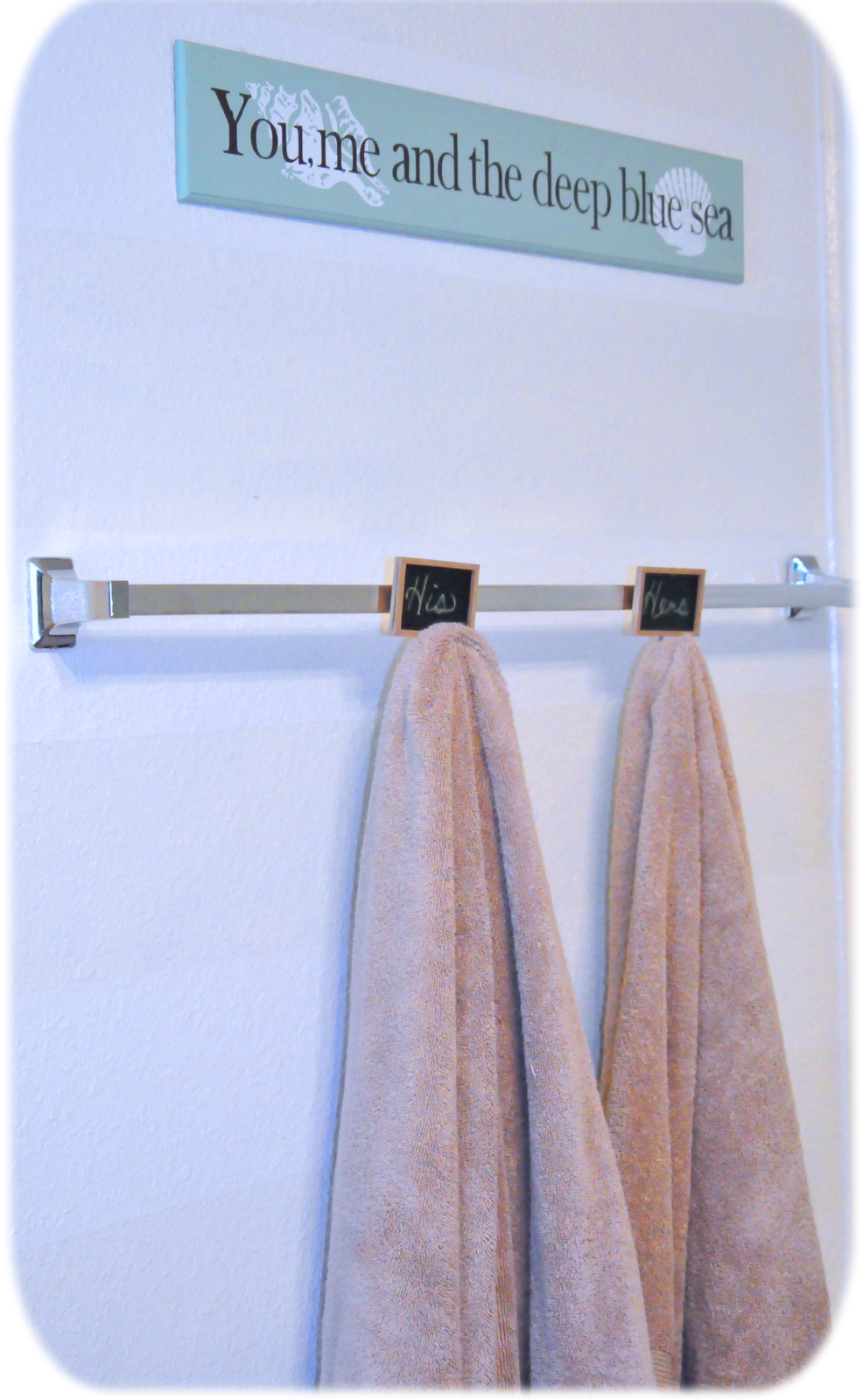 Finding My Aloha Organizing the towel bar