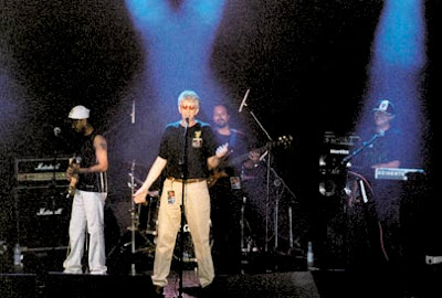 Acidente abre o Rio Art Rock Festival com show explosivo Acidente abre o Rio Art Rock Festival com show explosivo
