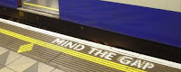 Mind the Gap, Cuidado com o vão entre o trem e a plataforma
