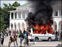 [_41386657_dili_ap203.jpg]