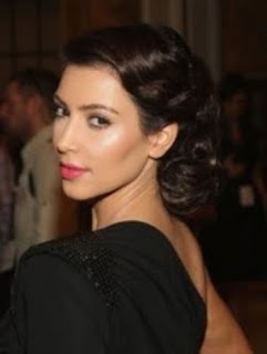 Frisuren für Brünetten Kim Kardashian Style