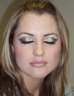Prom Dress on With Those Prom Makeup Tips I Am Sure You Would Look Very Beautiful