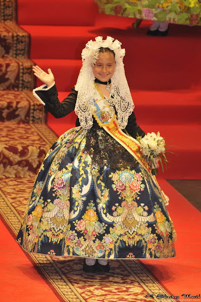La Niña Chloe Stephant Nicolás,ya proclamada Belleza Infantil del Fuego 2010 en el Teatro Principal