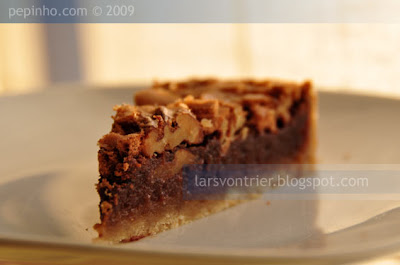 Tarta de chocolate, pecanas y sirope de lavanda (o arce)