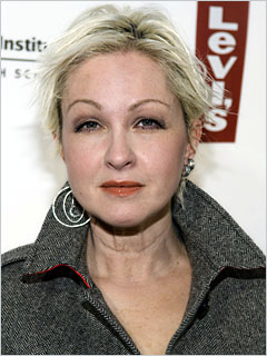 Cyndi Lauper Treats Stranded Cyndi Lauper Treats Stranded