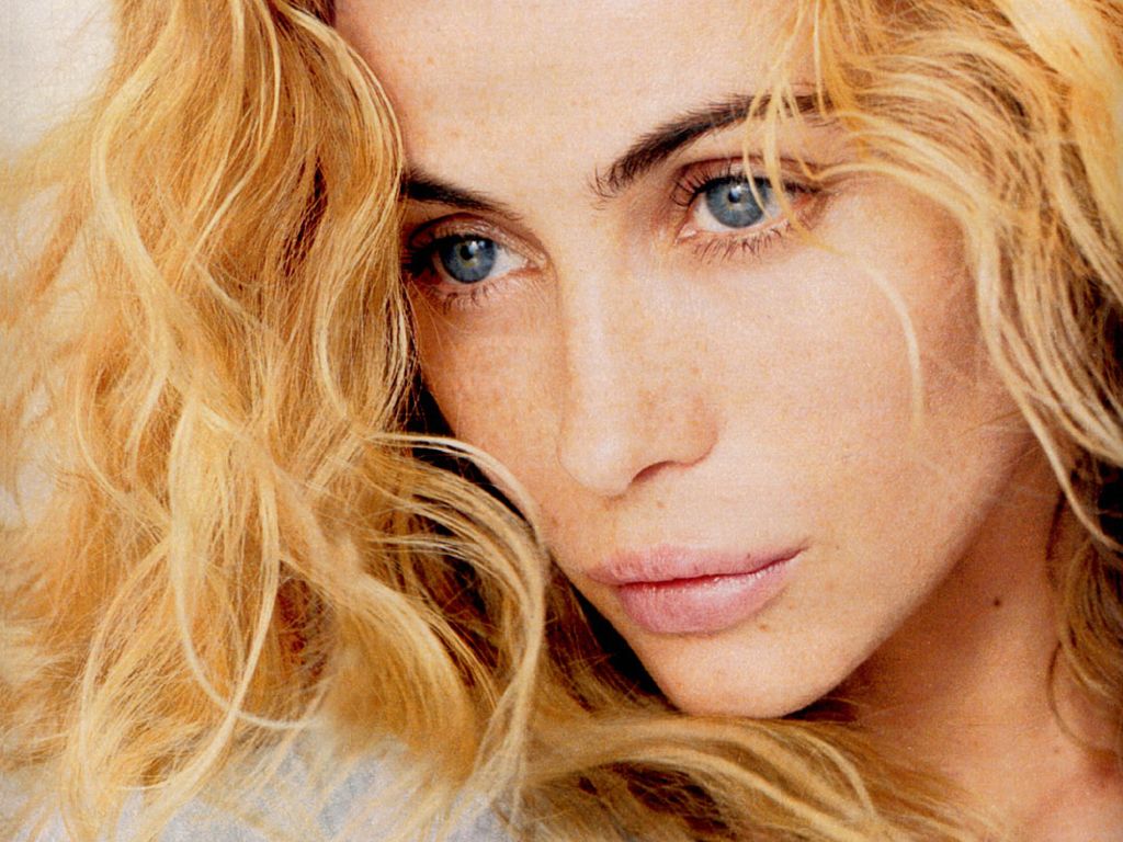 Emmanuelle Beart Emmanuelle Beart