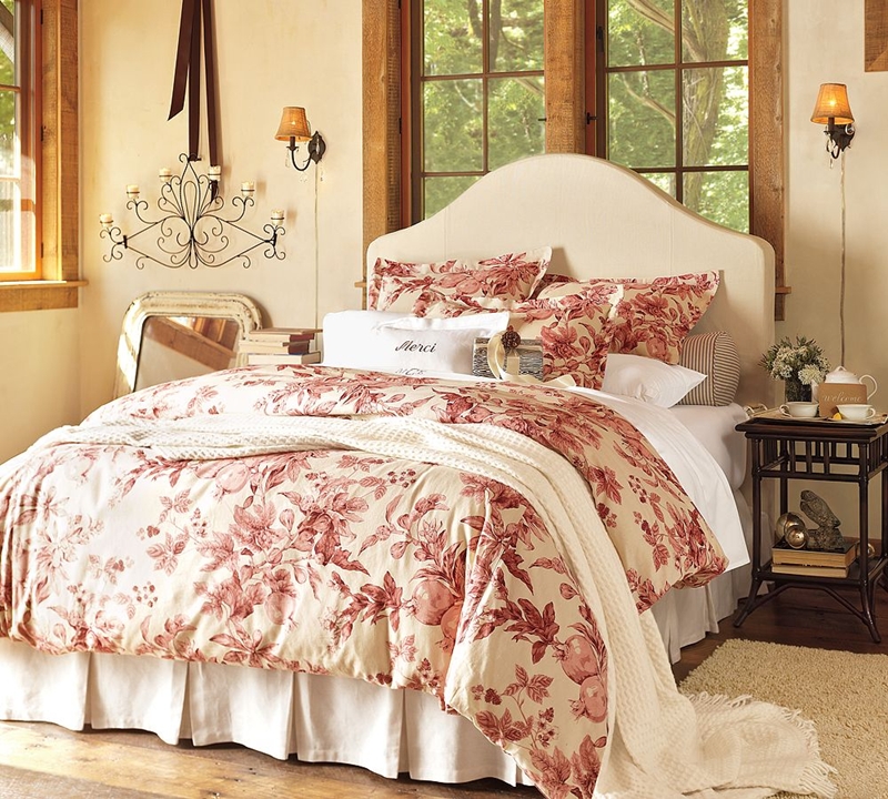 Dekorasyon Örnekleri {Romantik Döşenmiş Yatak Odası Dekorasyonları