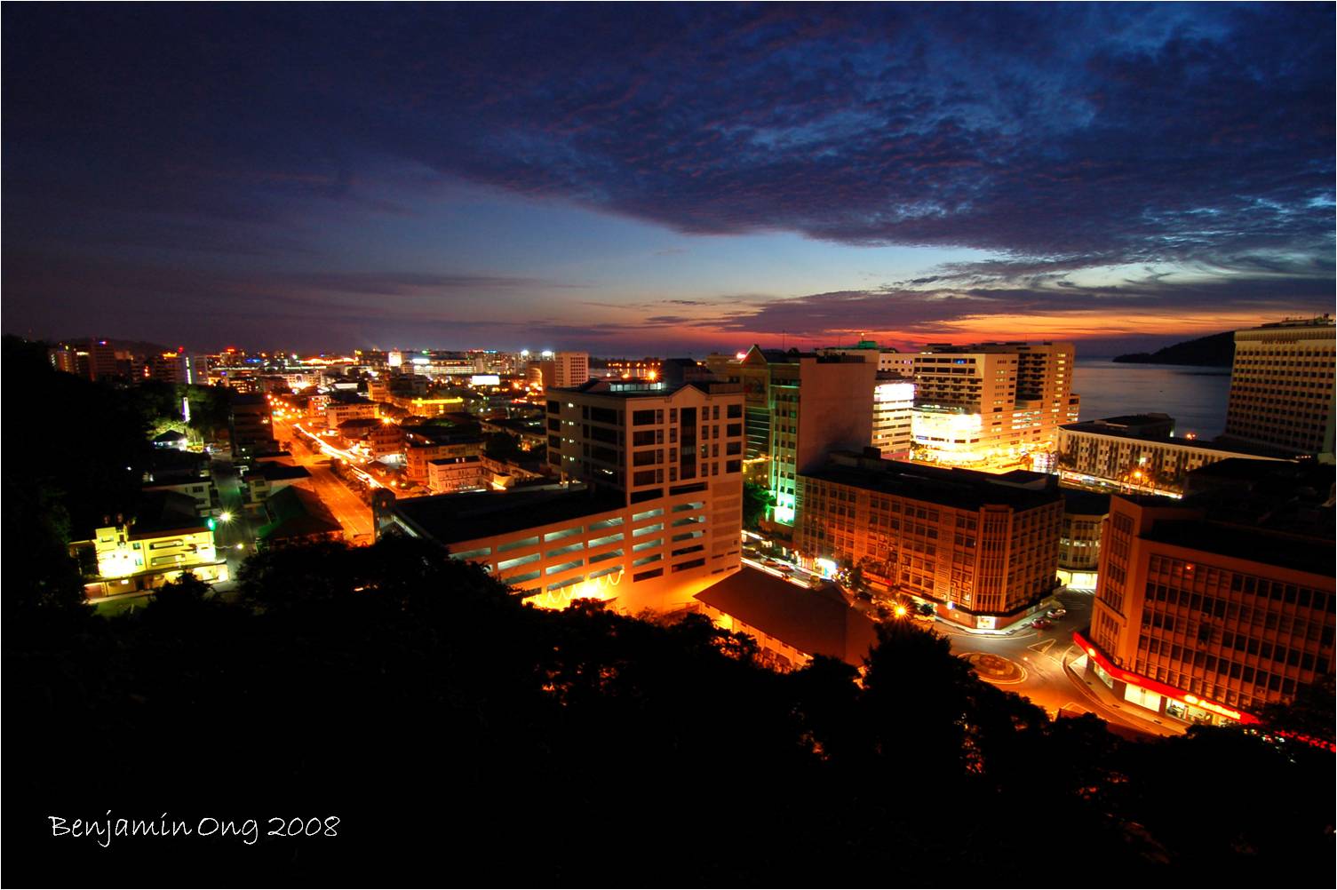 [01+sunset+over+kk.jpg]