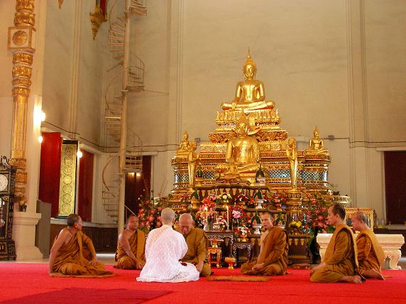 [Samphan1.JPG]