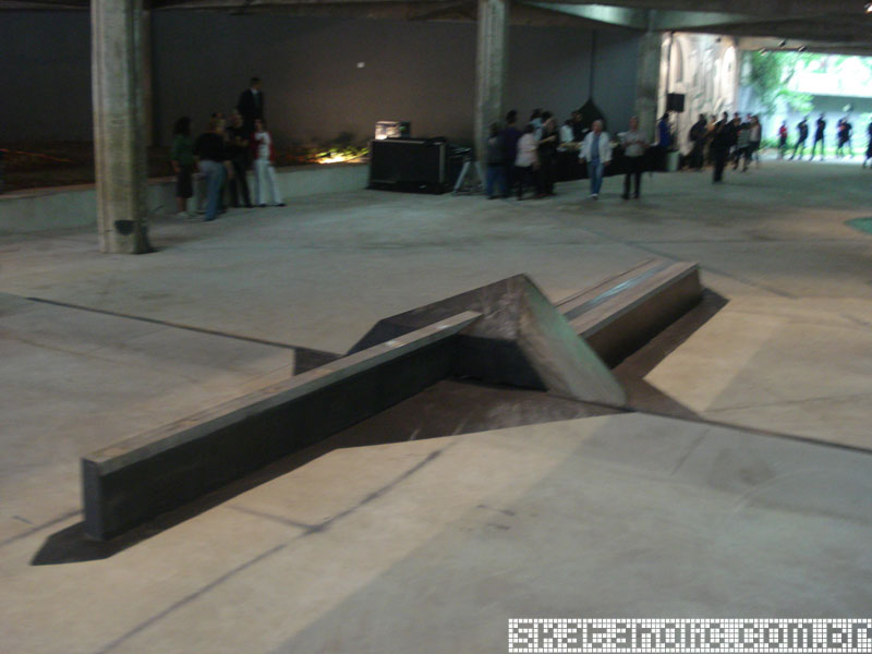 [i_legitimo_034.jpg]