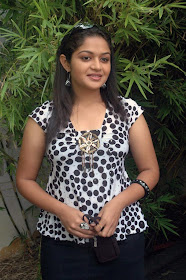 KARTHIKA HOT PHOTOS
