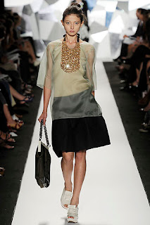 vera wang spring 2009 | simple pretty