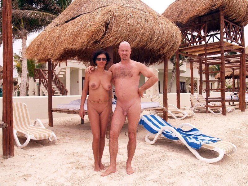 Male nudist resorts