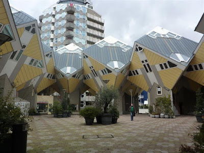 Kubuswoningen. Las Casas Cubo de Rotterdam Kubuswoningen. Las Casas Cubo de Rotterdam