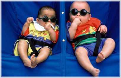 bonding and attachment essay The process of bonding with a new baby is natural for most mothers responds to an infant's needs, a trusting relationship and lifelong attachment develops. bonding and attachment essay The process of bonding with a new baby is natural for most mothers responds to an infant's needs, a trusting relationship and lifelong attachment develops.