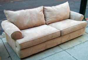 [010201010303010401200807164e32f04f38100c8348003389.jpg]