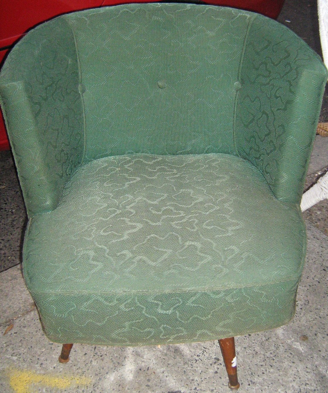 [green+swivel+chair.jpg]