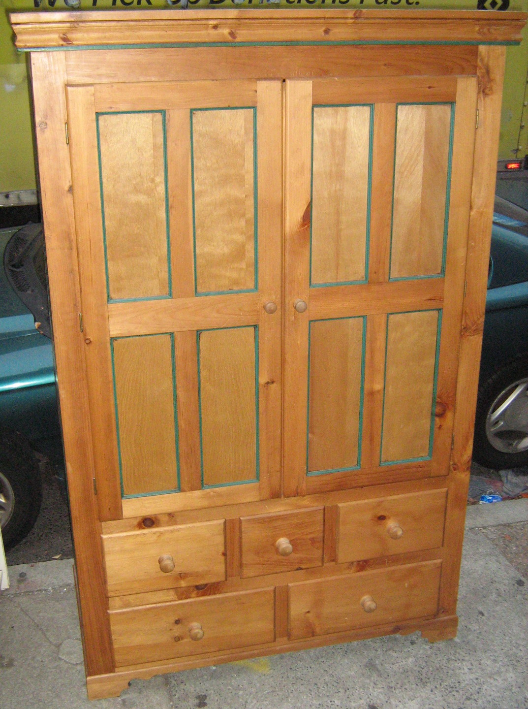 [pine+tv+armoire.jpg]