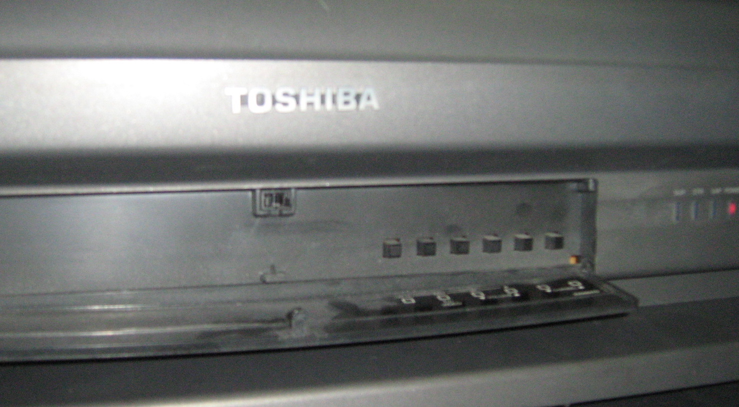 [tv+toshiba.jpg]