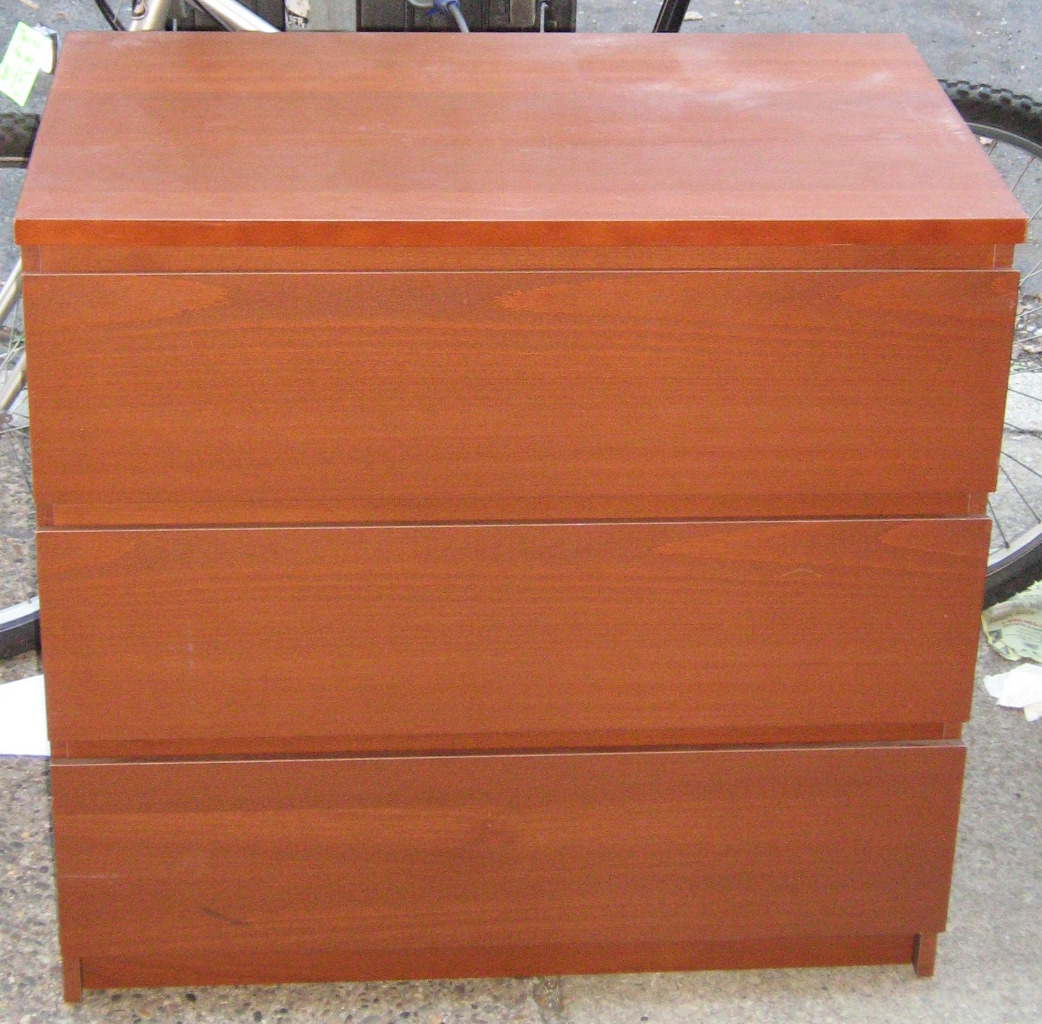 [ikea+dresser.jpg]