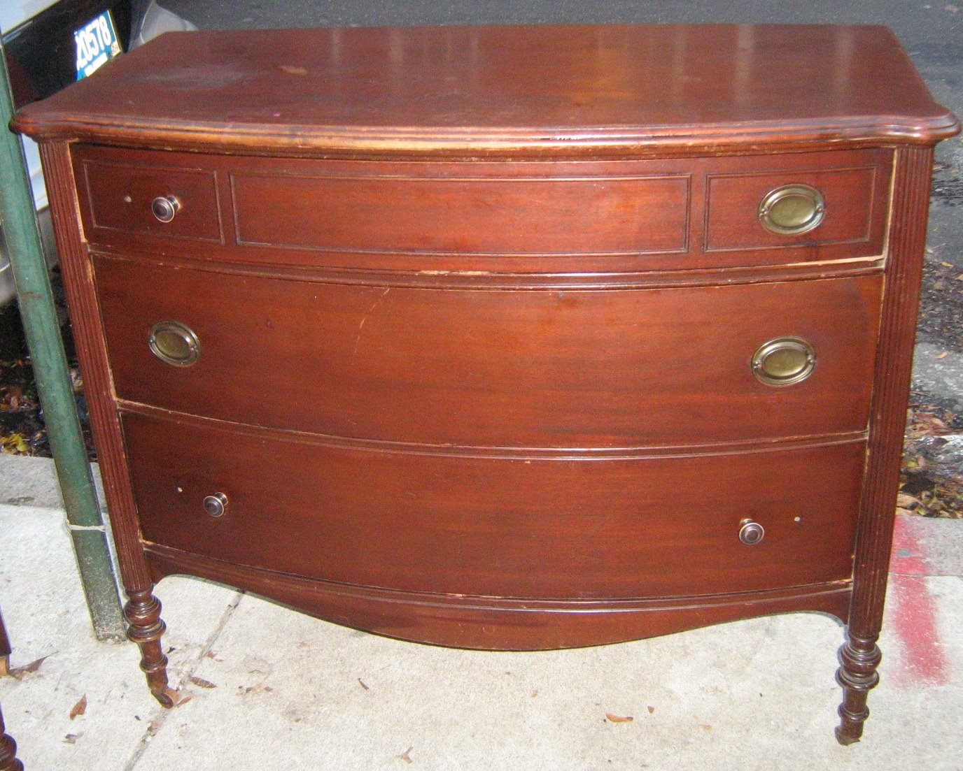 [MAHOGANY+DRESSER.jpg]
