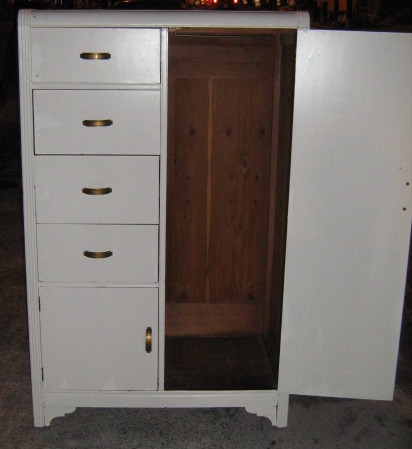 [white+closet+2.jpg]