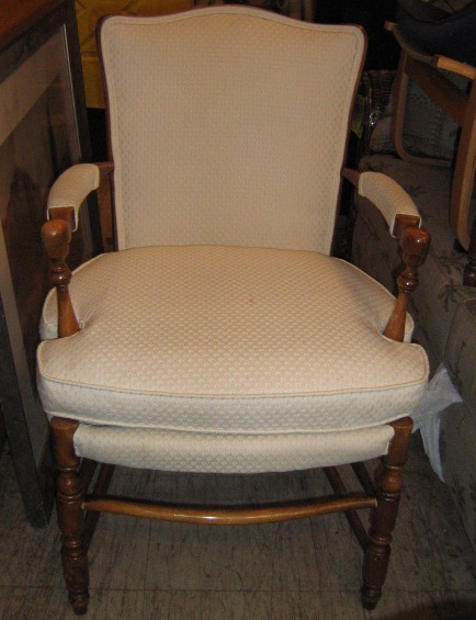 [white+chair.jpg]