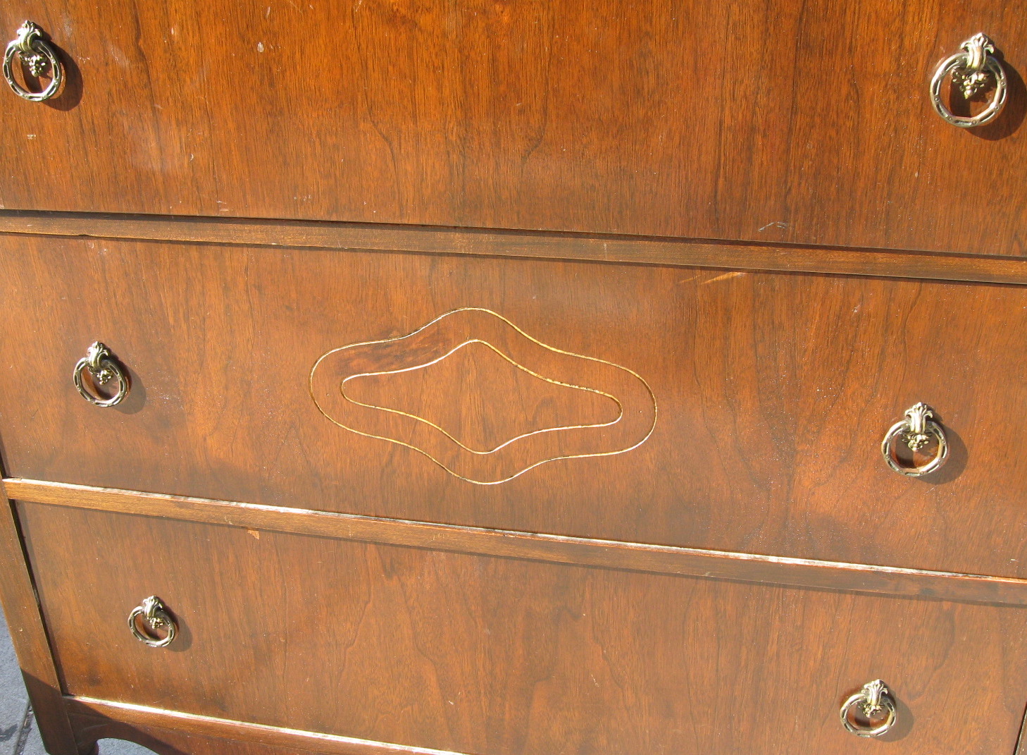 [chest+close+up.jpg]