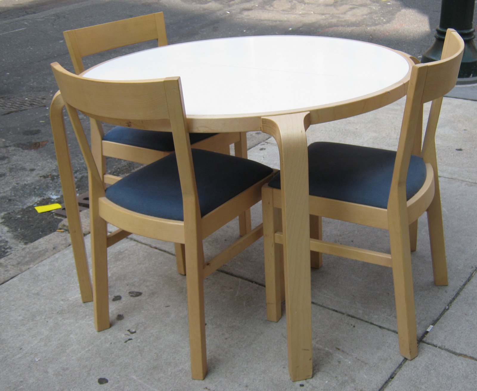 [wood+table+set.jpg]