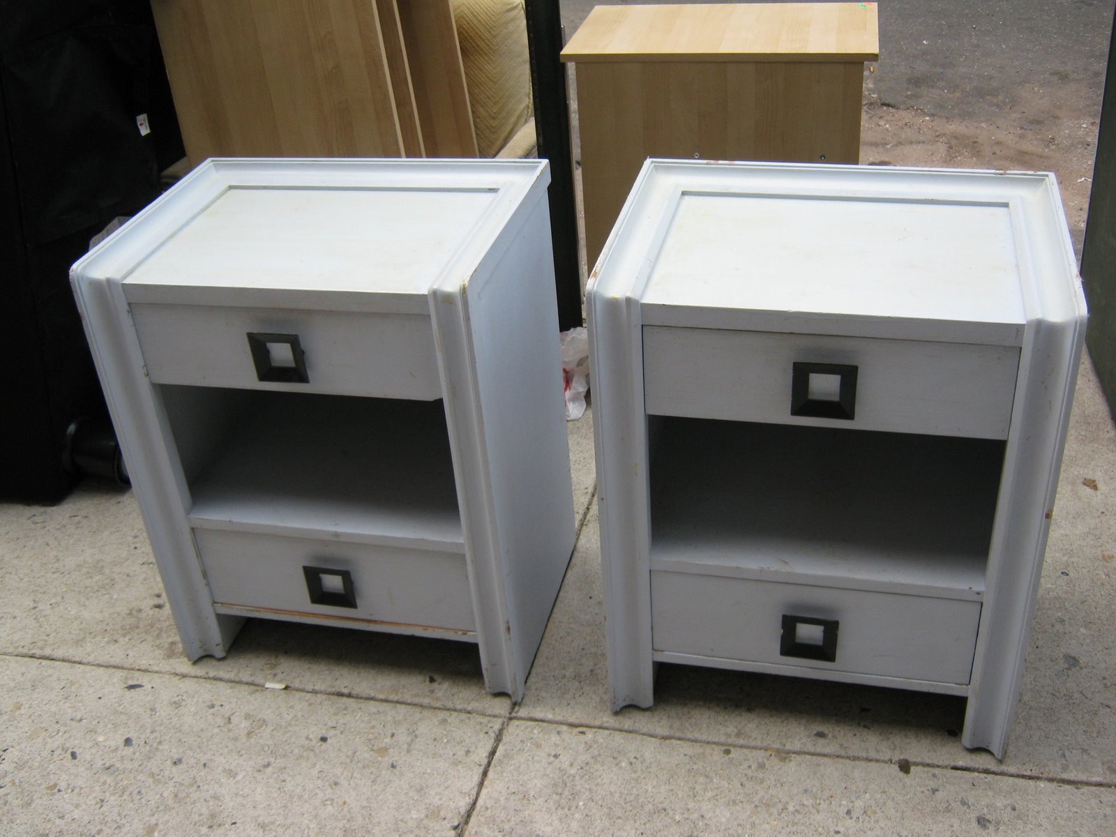 [blue+nite+stands.jpg]