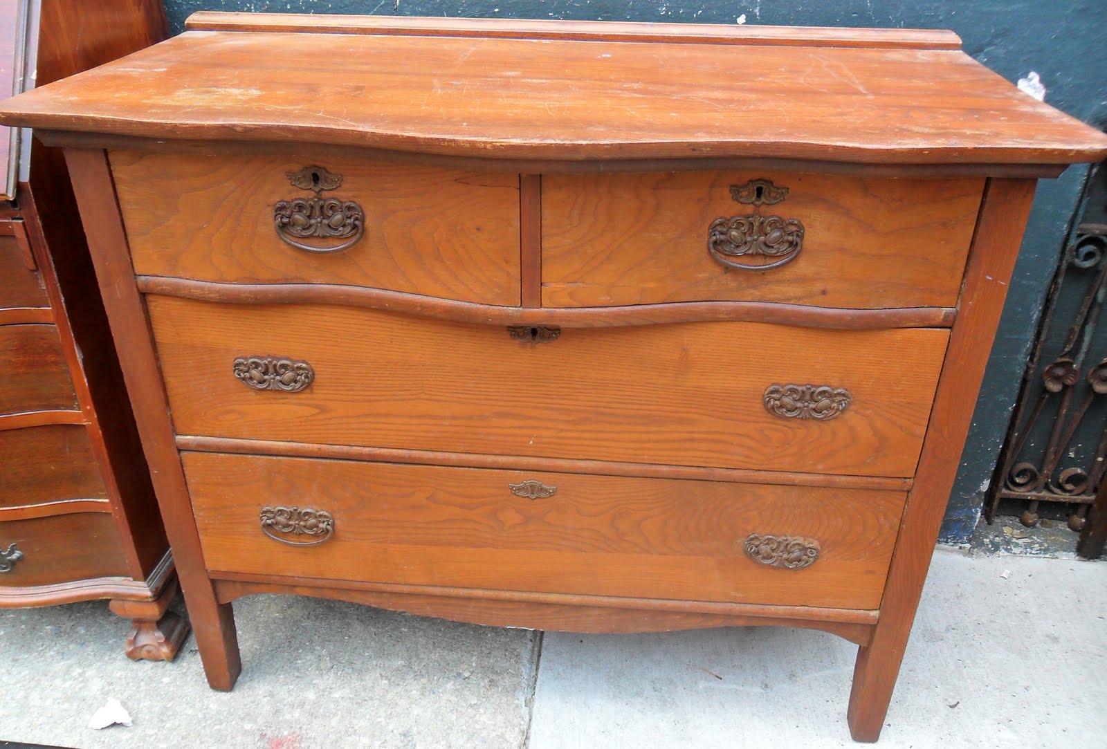 Uhuru Furniture Collectibles Solid Wood Dresser With Locks Sold