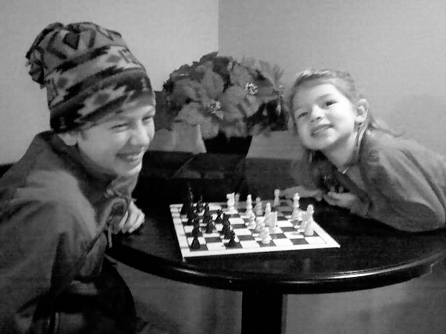 [csparty+tessa+nate+chess.jpg]