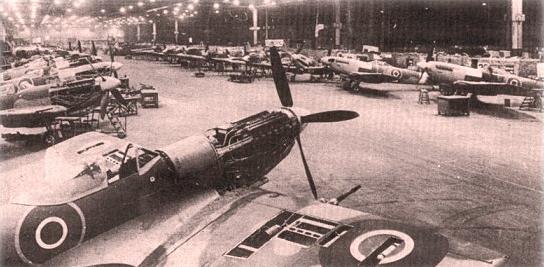 [Castle+Bromwich+Spitfire+production+line.jpg]