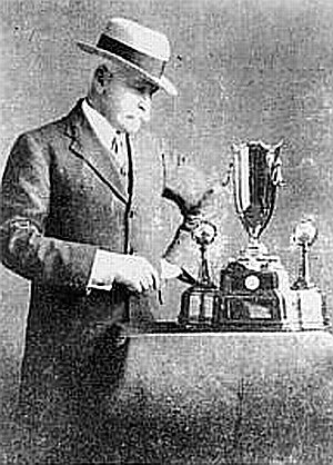 [Sir+Macpherson+Robertson.jpg]