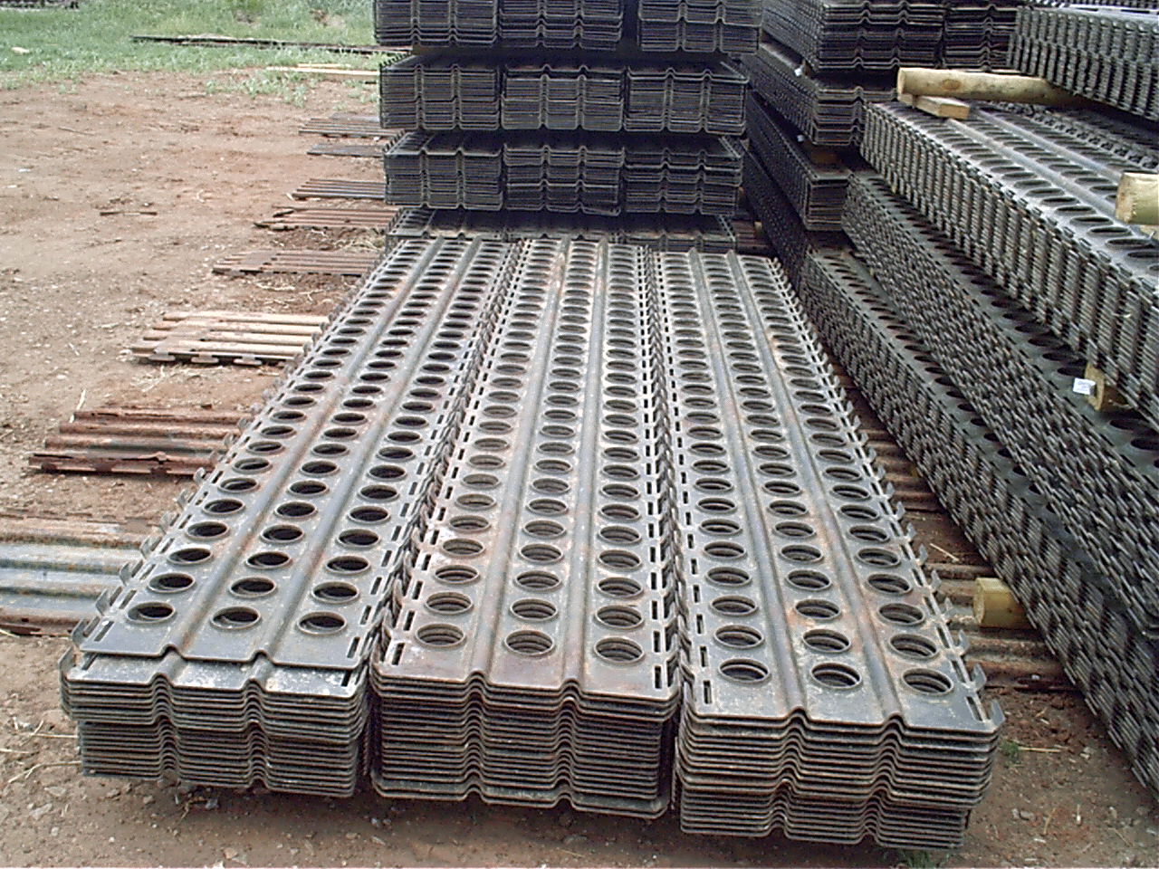 [Perforated+Steel+Plating+1.jpg]