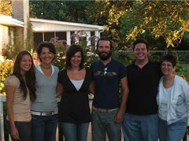 My mom, brothers and sisters and me =)