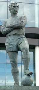 Philip Jackson - Statue of Bobby Moore (2007)