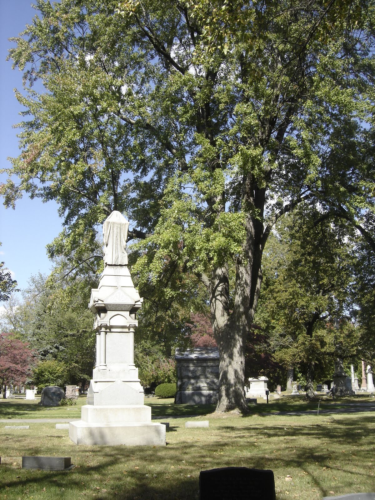 A Morbid Fascination Woodlawn Cemetery, Toledo, Ohio