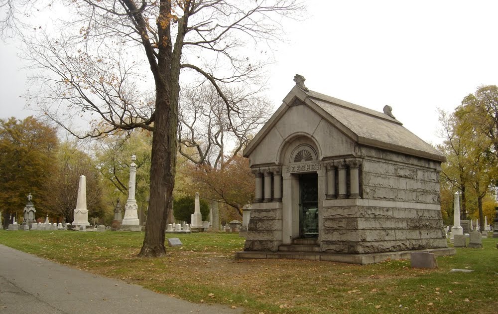 A Morbid Fascination Elmwood Cemetery, Detroit, Michigan