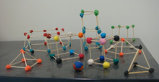 Sólidos geométricos construídos pelo João Borges e pelo David