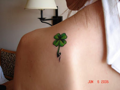Source url:http://excellent-tattoos.blogspot.com/2010/03/four-leaf-clover-