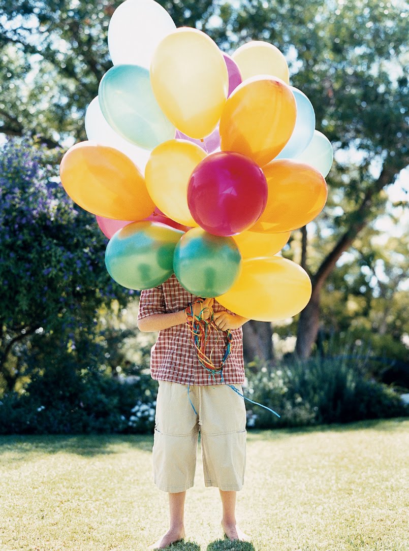 [man+with+balloons.jpg]