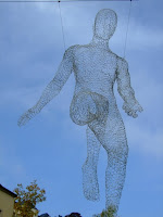 Art above the bridge to Grund