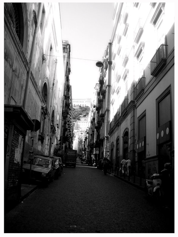 [Dentro_Napoli_by_blacksea.jpg]