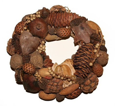 Есенни идеи за дома  Pinecone+wreath