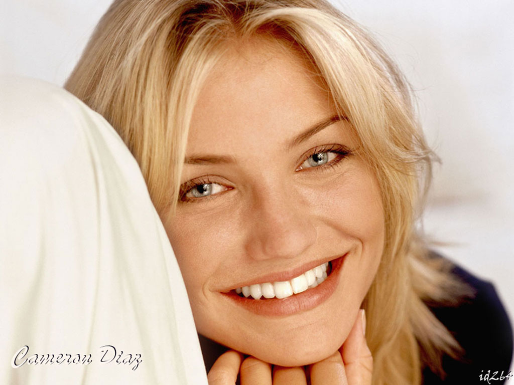 http://4.bp.blogspot.com/_kZFZXLFjZ2A/TBUGCrNyzqI/AAAAAAAAAdQ/Y4eb4VkfWd0/s1600/Cameron_Diaz.jpg